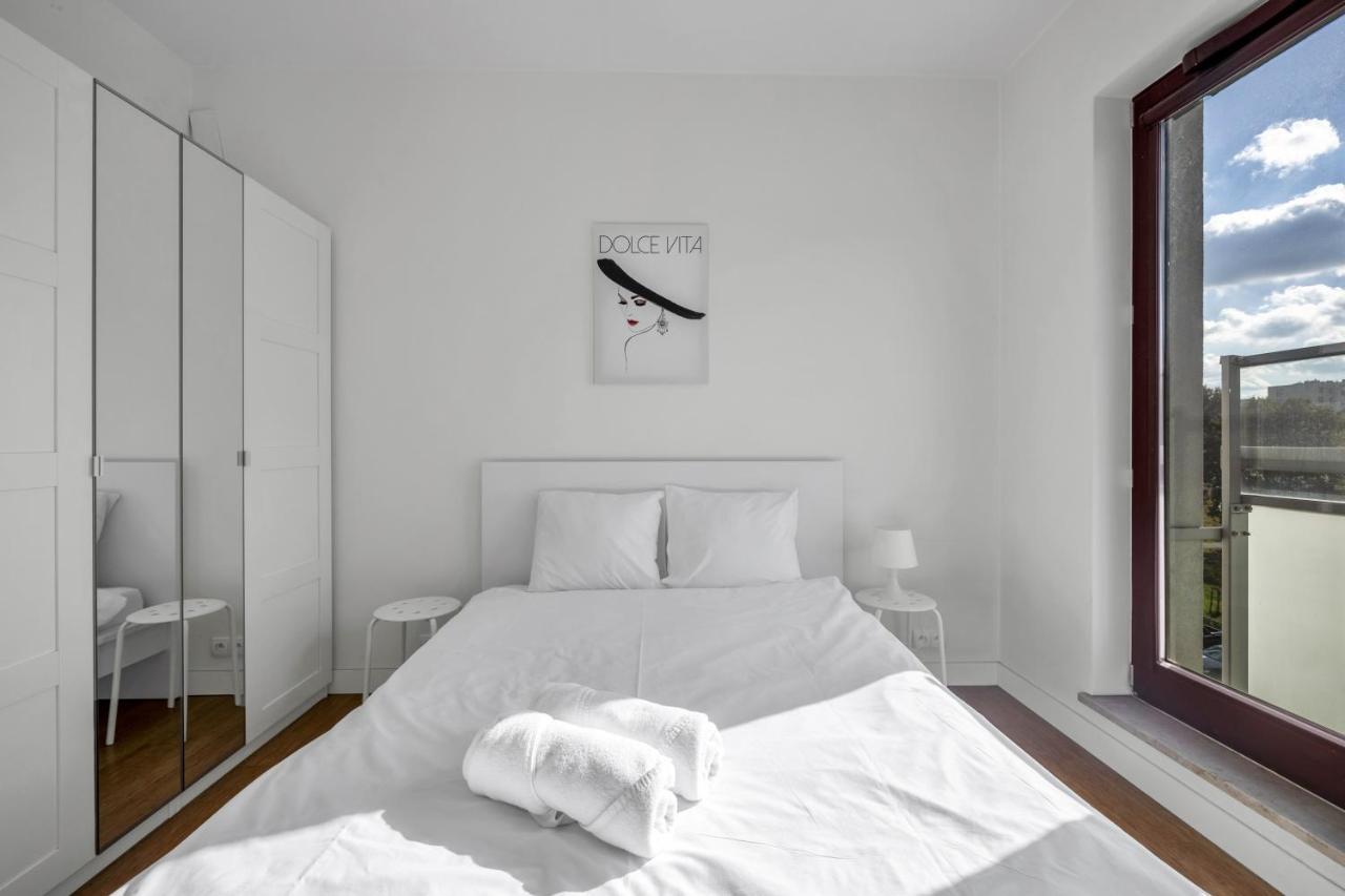 1Br New Apt 20Min Centre Parking Varşova Dış mekan fotoğraf